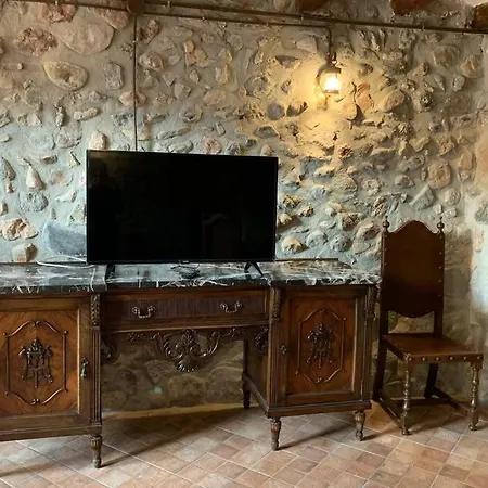 Holiday home Casa Rural Con Jacuzzi En Casco Antiguo, Tarragona